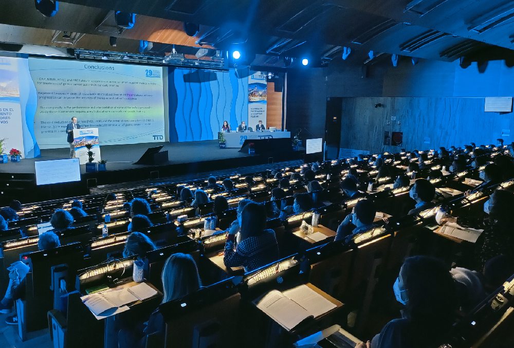 escenario congreso presencial