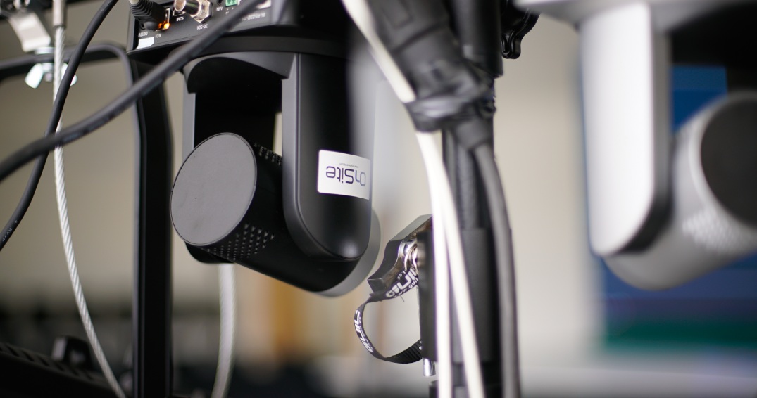 Detalle equipamiento audiovisual