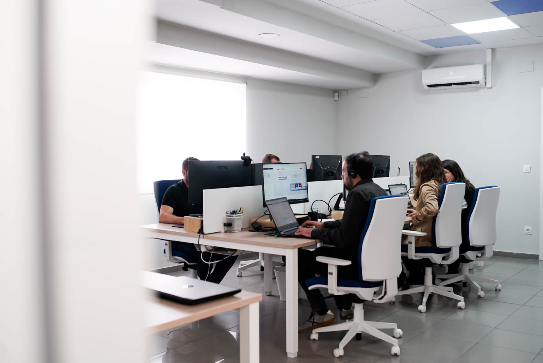 Onsite technical team office